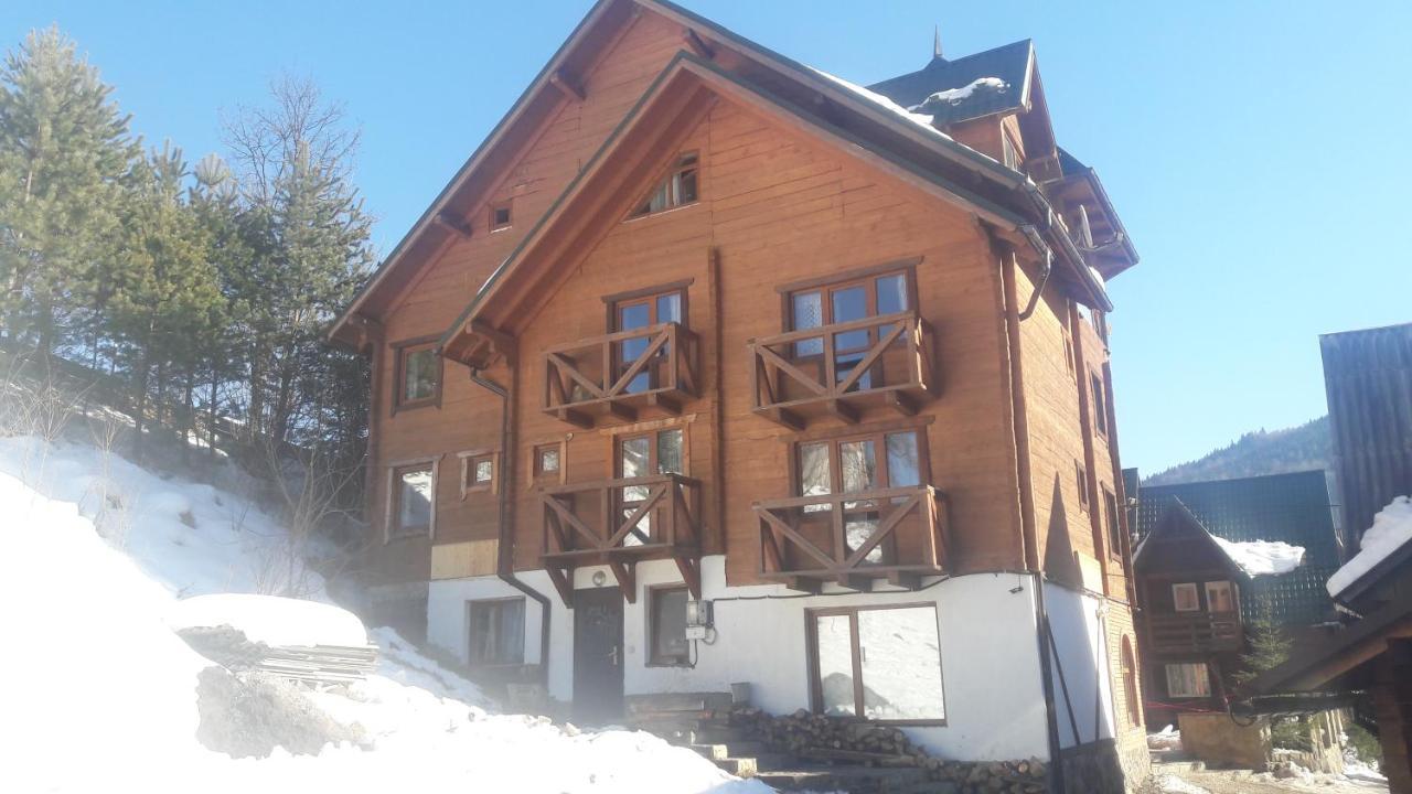 Легенда Карпат Bukovel Dış mekan fotoğraf